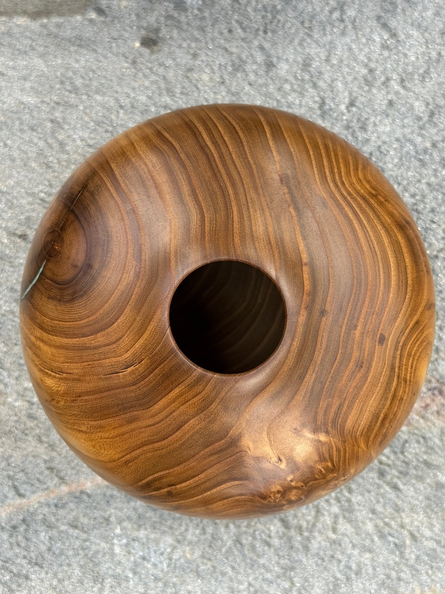 #166 - Russian Olive Vessel