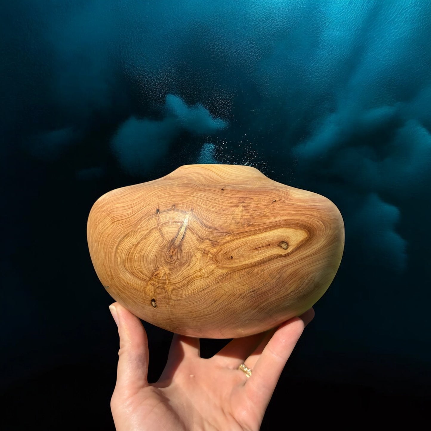 #112 - Alligator Juniper Vessel with Fox Turquoise Inlay