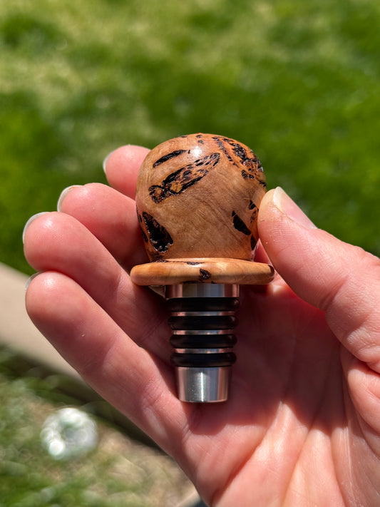 #79 White Top Burl Bottle Stopper with Coral Cabochon