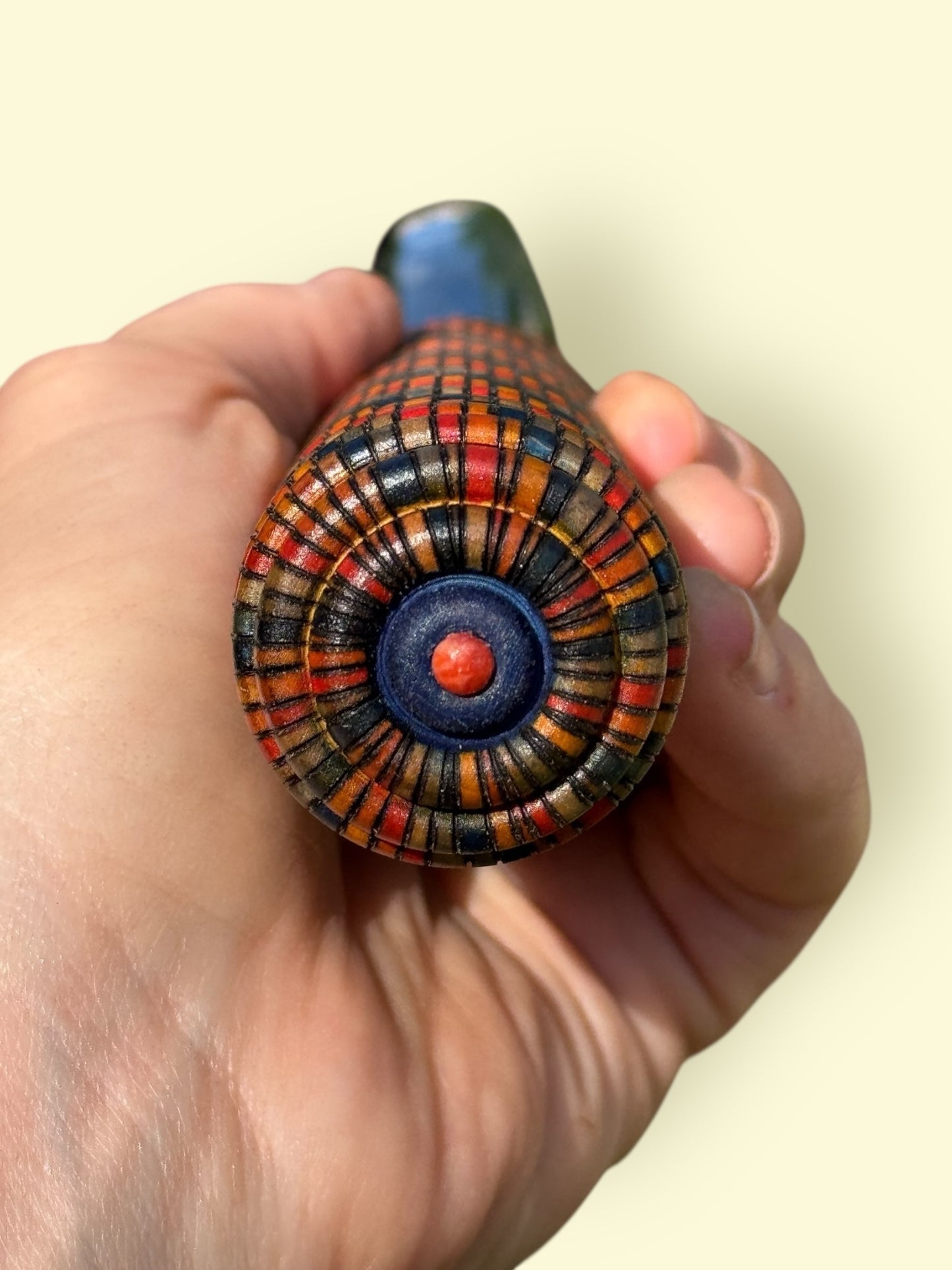 #99 - Basket Illusion Pizza Cutter with Coral Cabochon